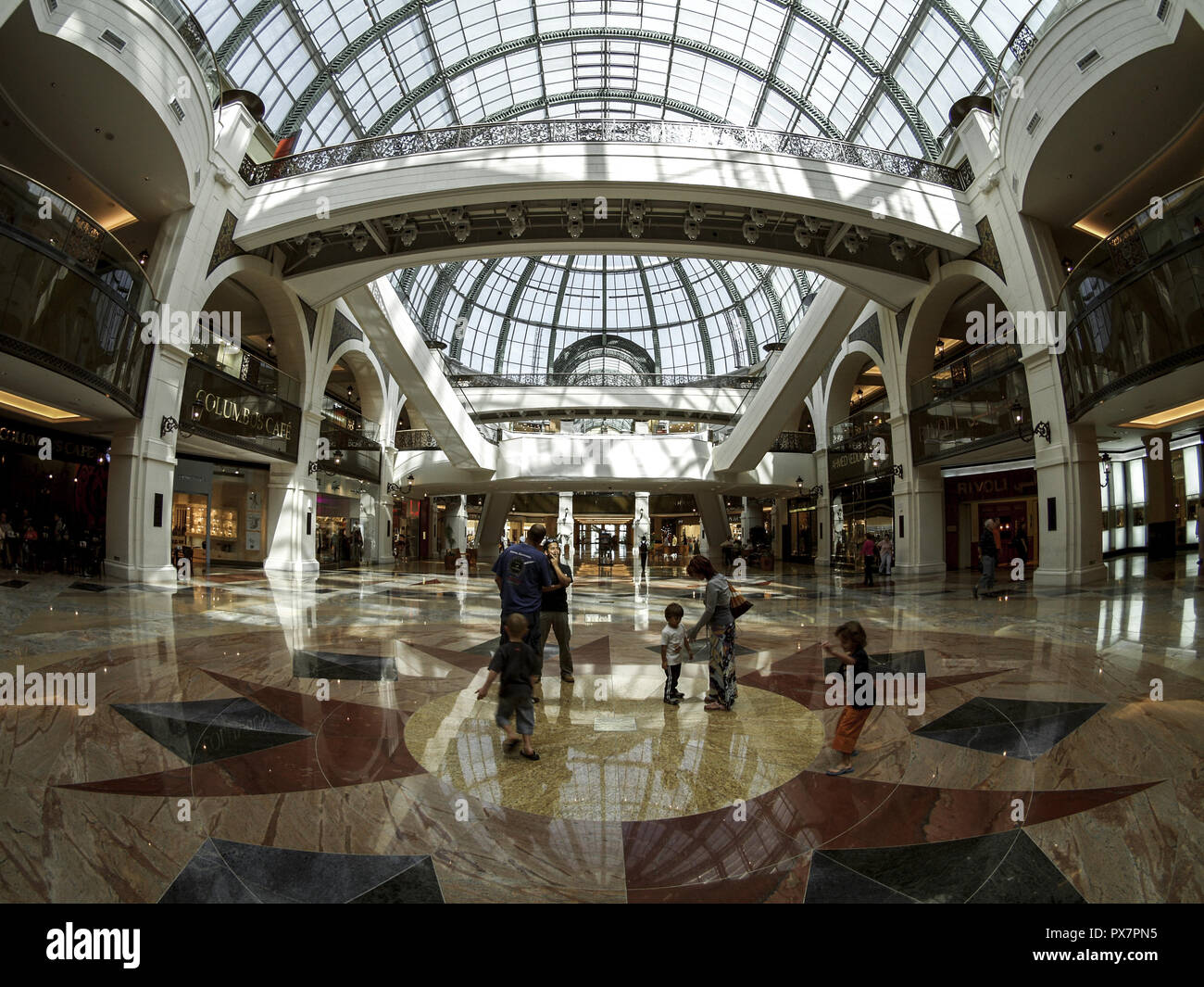 Dubai, Emirates Mall, United Arab Emirates Stock Photo Alamy
