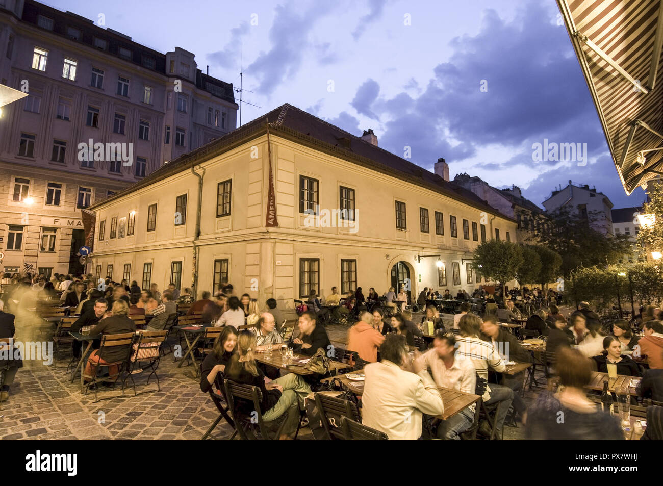 Vienna, Spittelberg, restaurant Amerlingbeisl, Lux, Plutzerbraeu, Austria, 7. District Stock Photo