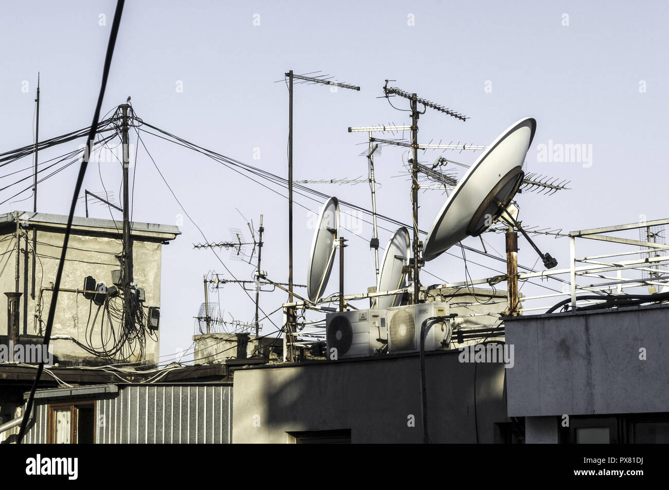 Satellite dishes and television antennas, SerbiaMontenegro, Belgrade