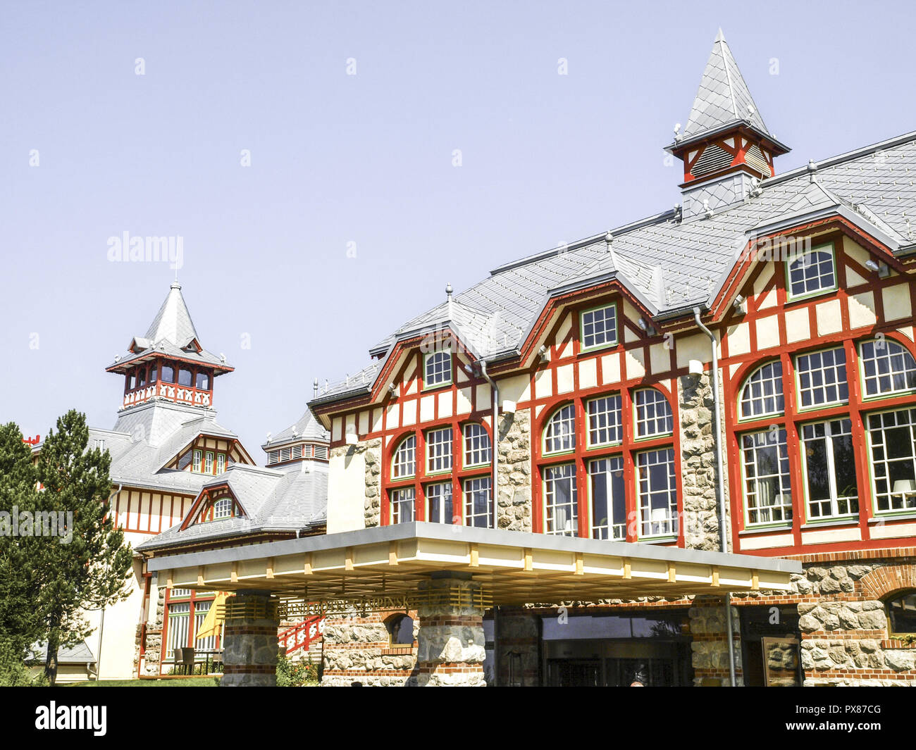 Strbske Pleso, Hotel Kempinski, Slovak Republic, Hohe Tatra Stock Photo -  Alamy