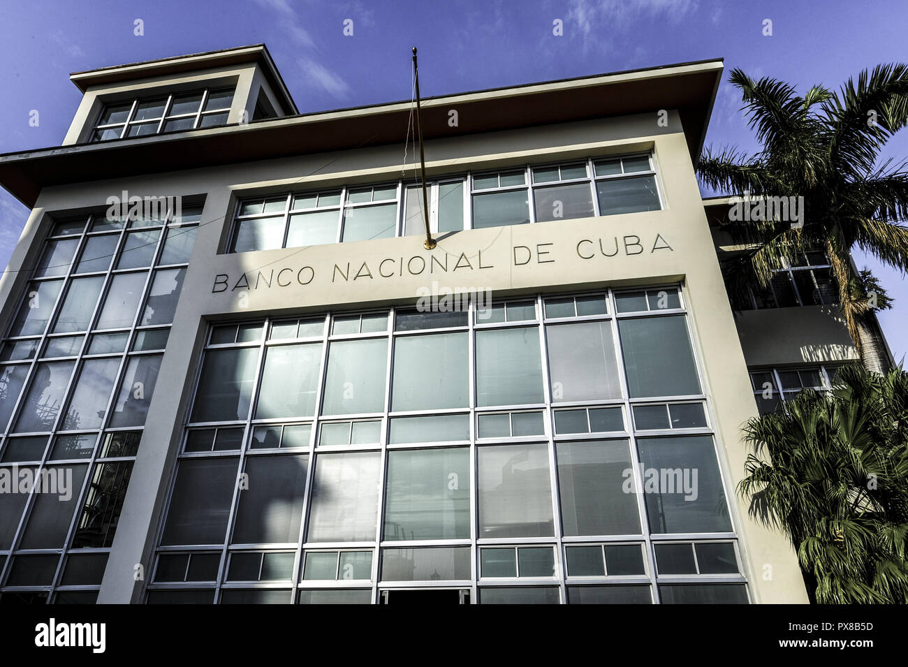 Cuba Santiago De Cuba Parque Cespedes Banco Nacional De Cuba City Hall Stock Photo Alamy