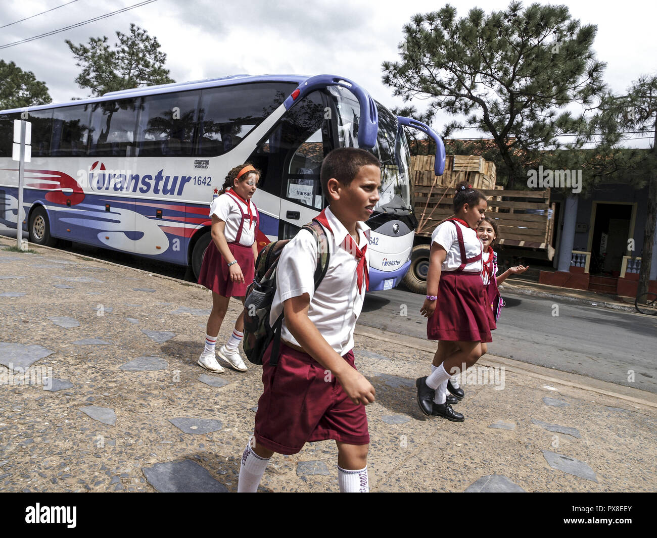 Cuba, tourist bus, pupils Stock Photo