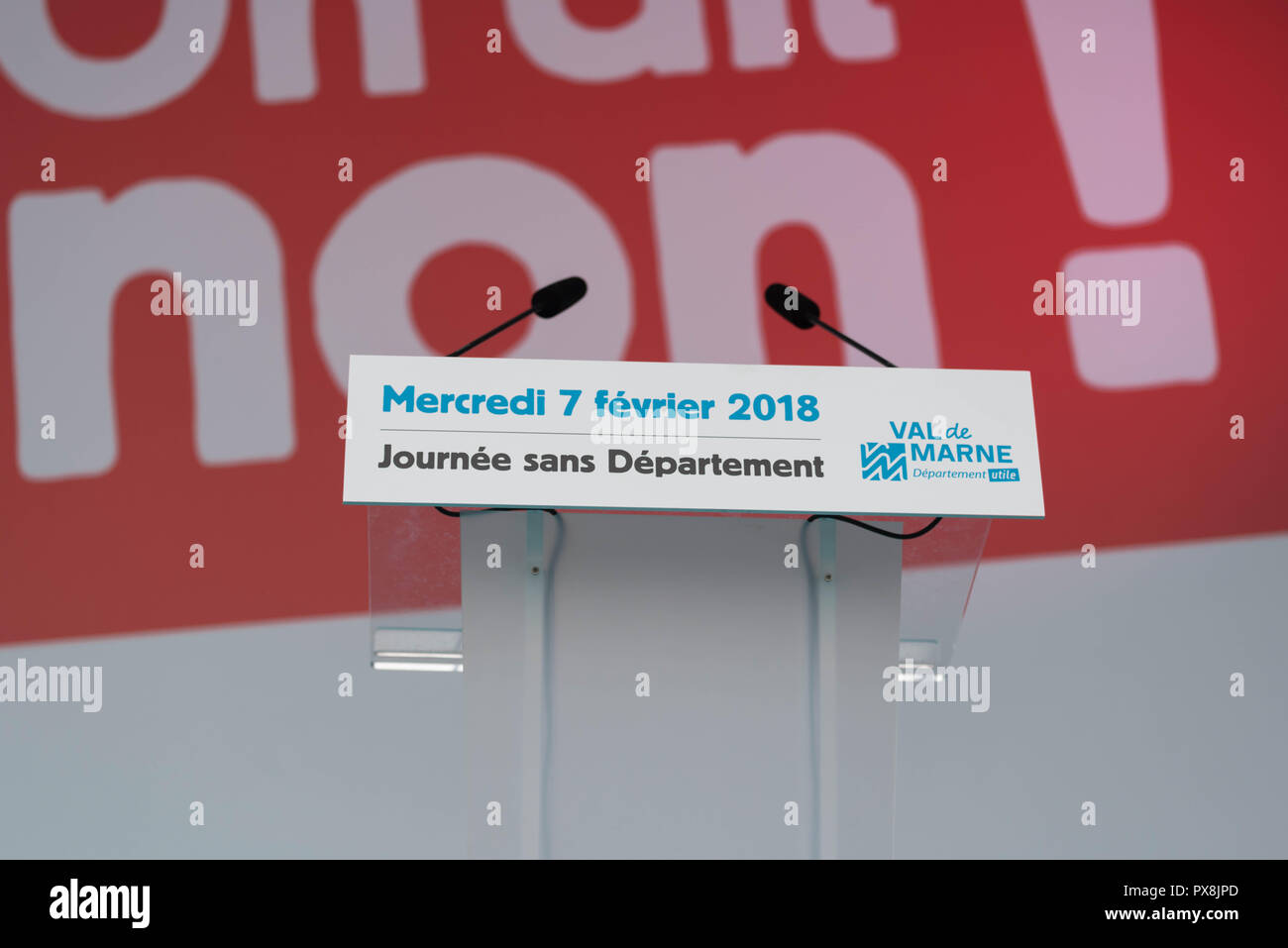 Créteil: Against the disappearance of the department of val-de-marne and its local public services Stock Photo