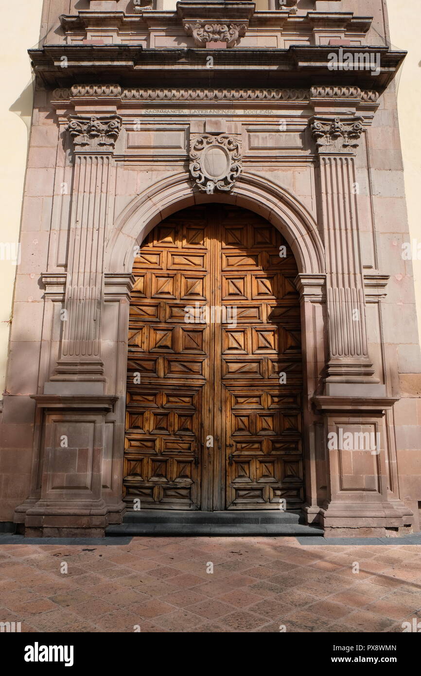 Side entrance to the Parroquia del Sagrado Corazón de Jesús 'Templo de Santa Clara' in Queretaro, Queretaro, Mexico. Stock Photo