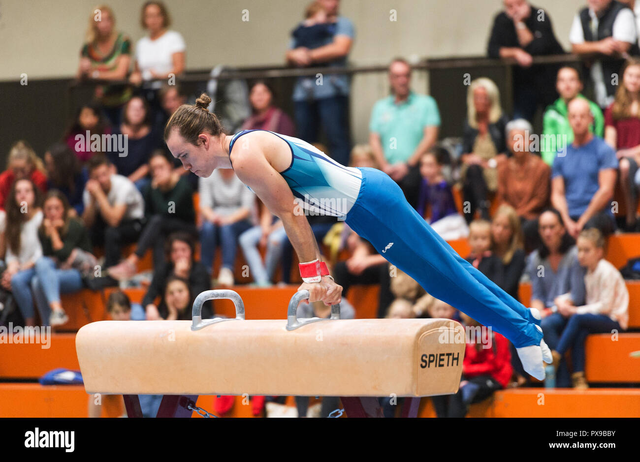 Miro Goettler (Groetzingen). GES / Gymnastics / TSV Groetzingen - TG Saar, 20.10.2018 - | usage worldwide Stock Photo