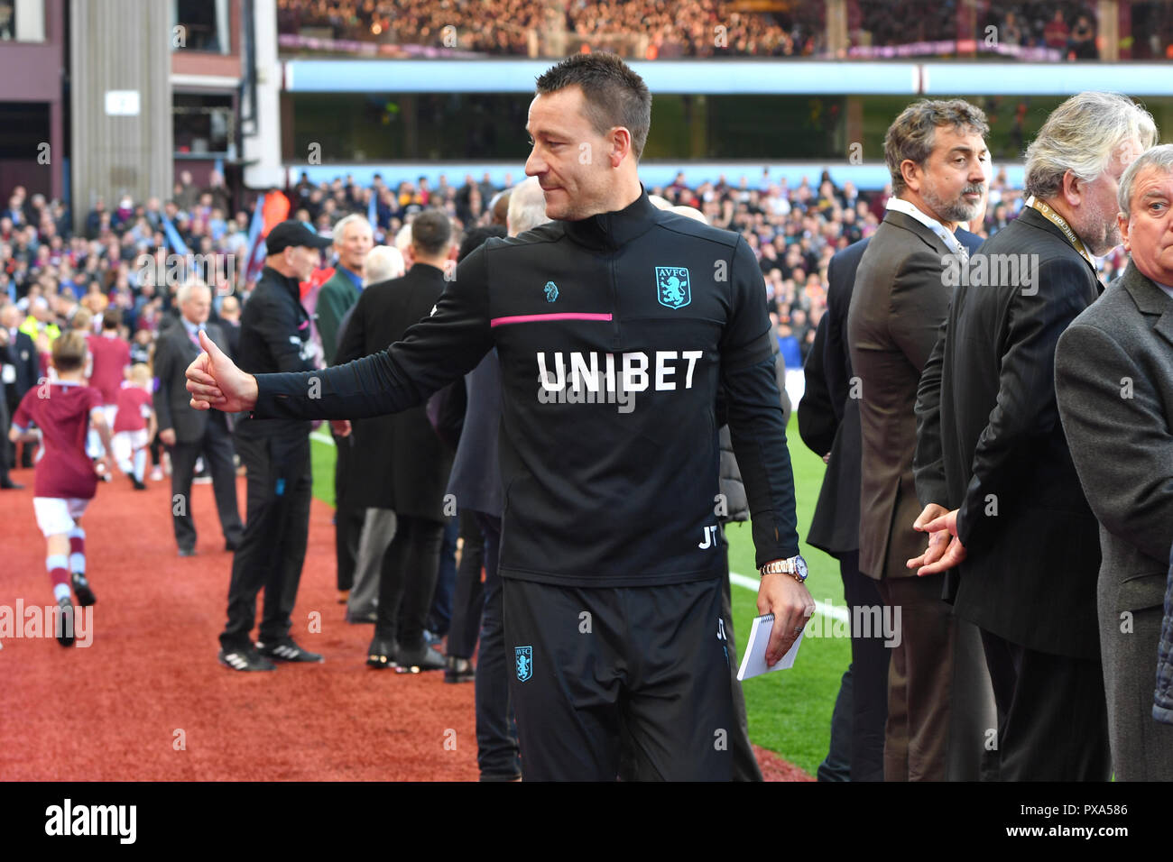Aston Villa Coach High Resolution Stock Photography and Images - Alamy