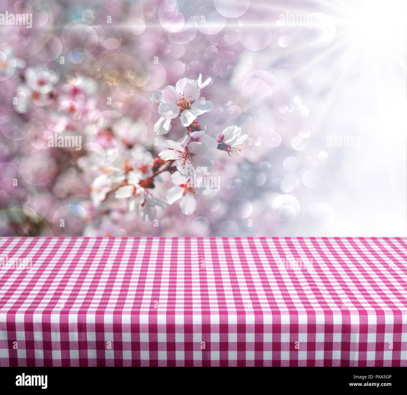 Product displays hi-res stock photography and images - Alamy