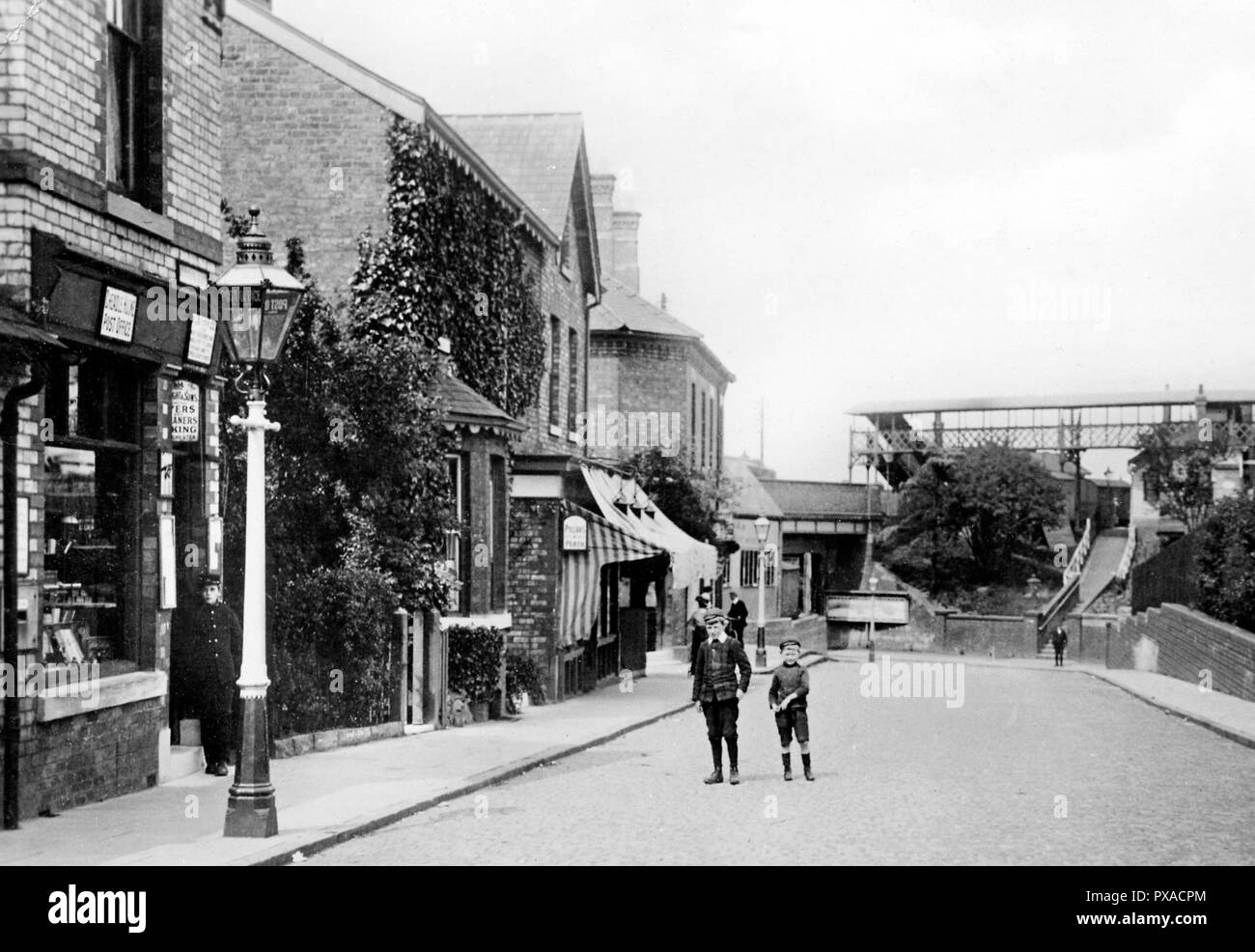 Station road cheadle hulme hires stock photography and images Alamy