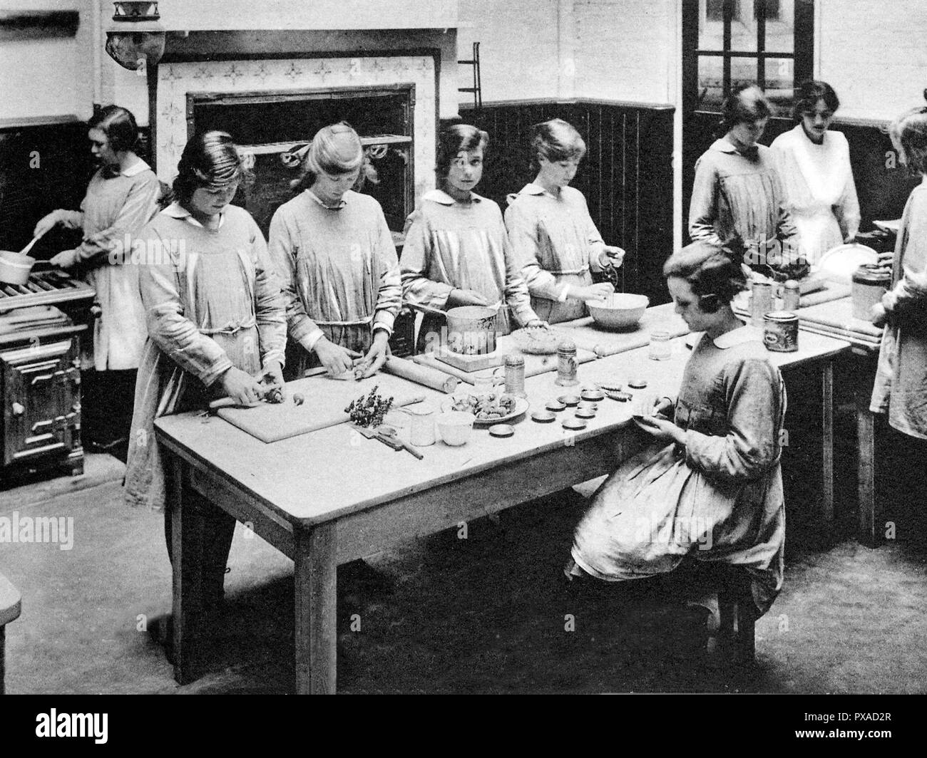 Pinner old hires stock photography and images Alamy