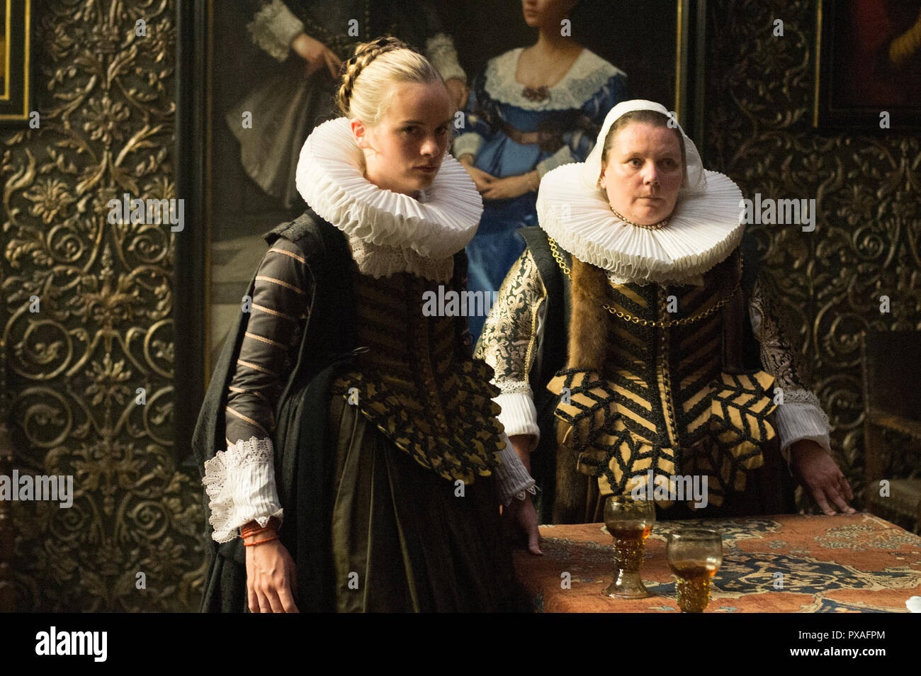 RELEASE DATE: September 1, 2017 TITLE: Tulip Fever STUDIO: Weinstein Company DIRECTOR: Justin Chadwick PLOT: An artist falls for a young married woman while he's commissioned to paint her portrait during the Tulip mania of 17th century Amsterdam STARRING: Judi Dench, Alicia Vikander, Dane DeHaan, Jack O'Connell. (Credit: © Weinstein Company/Entertainment Pictures) Stock Photo