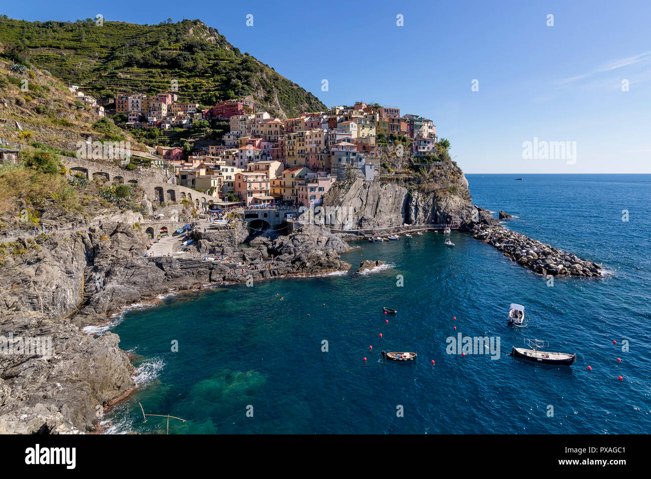 Beautiful view of Manarola on a sunny summer day, Cinque Terre Park, Liguria, Italy Stock Photo