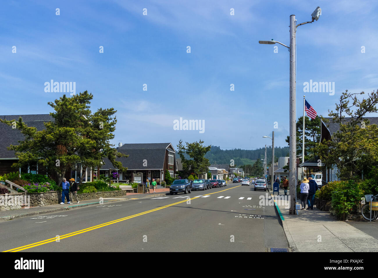 Cannon beach oregon town hires stock photography and images Alamy
