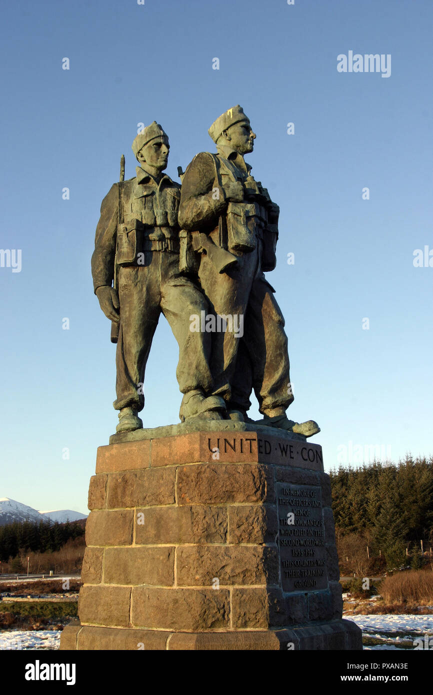 Spean bridge village hi-res stock photography and images - Alamy