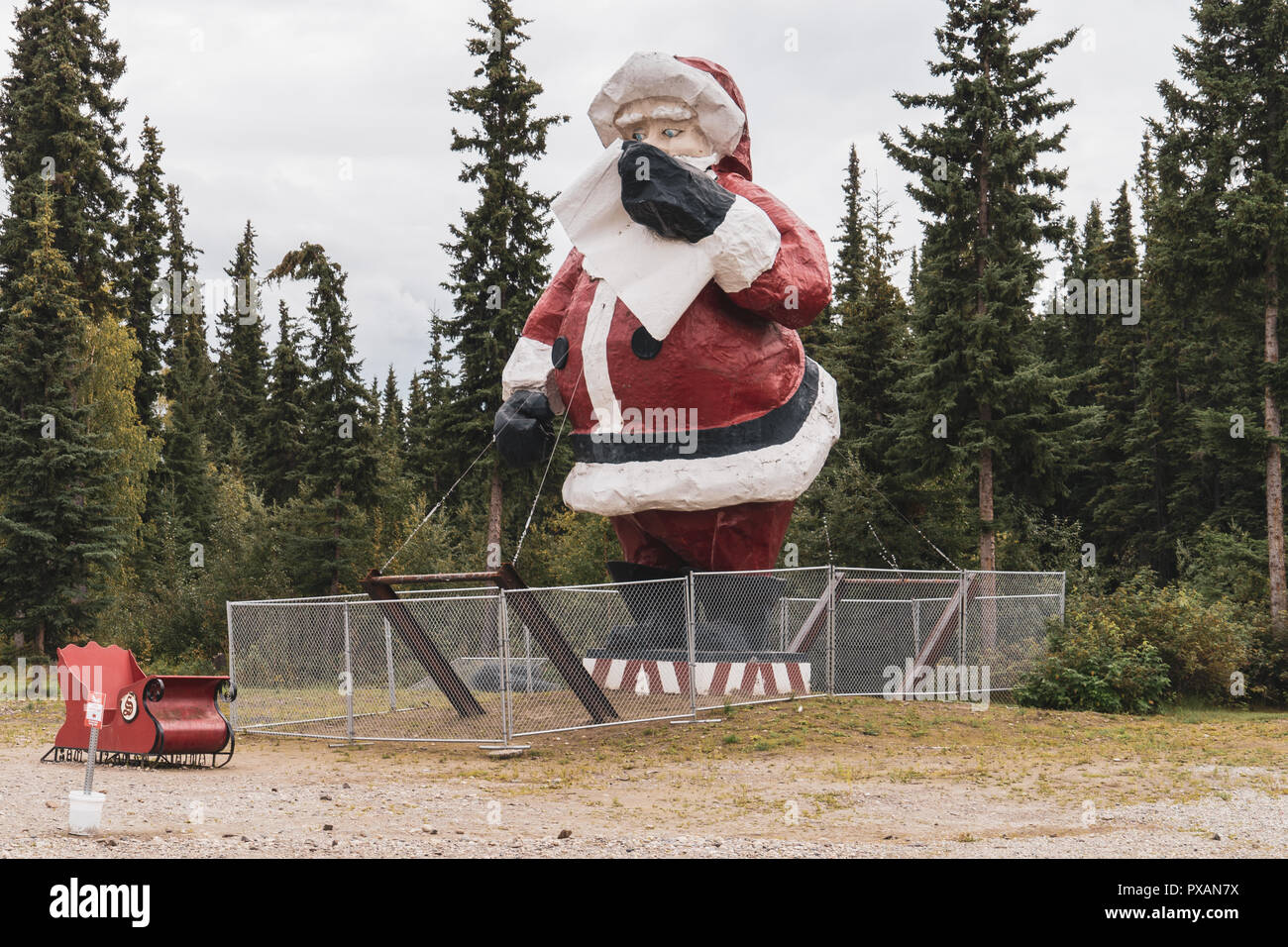 AUGUST 10 2018 NORTH POLE, ALASKA Giant Santa Claus statue outside