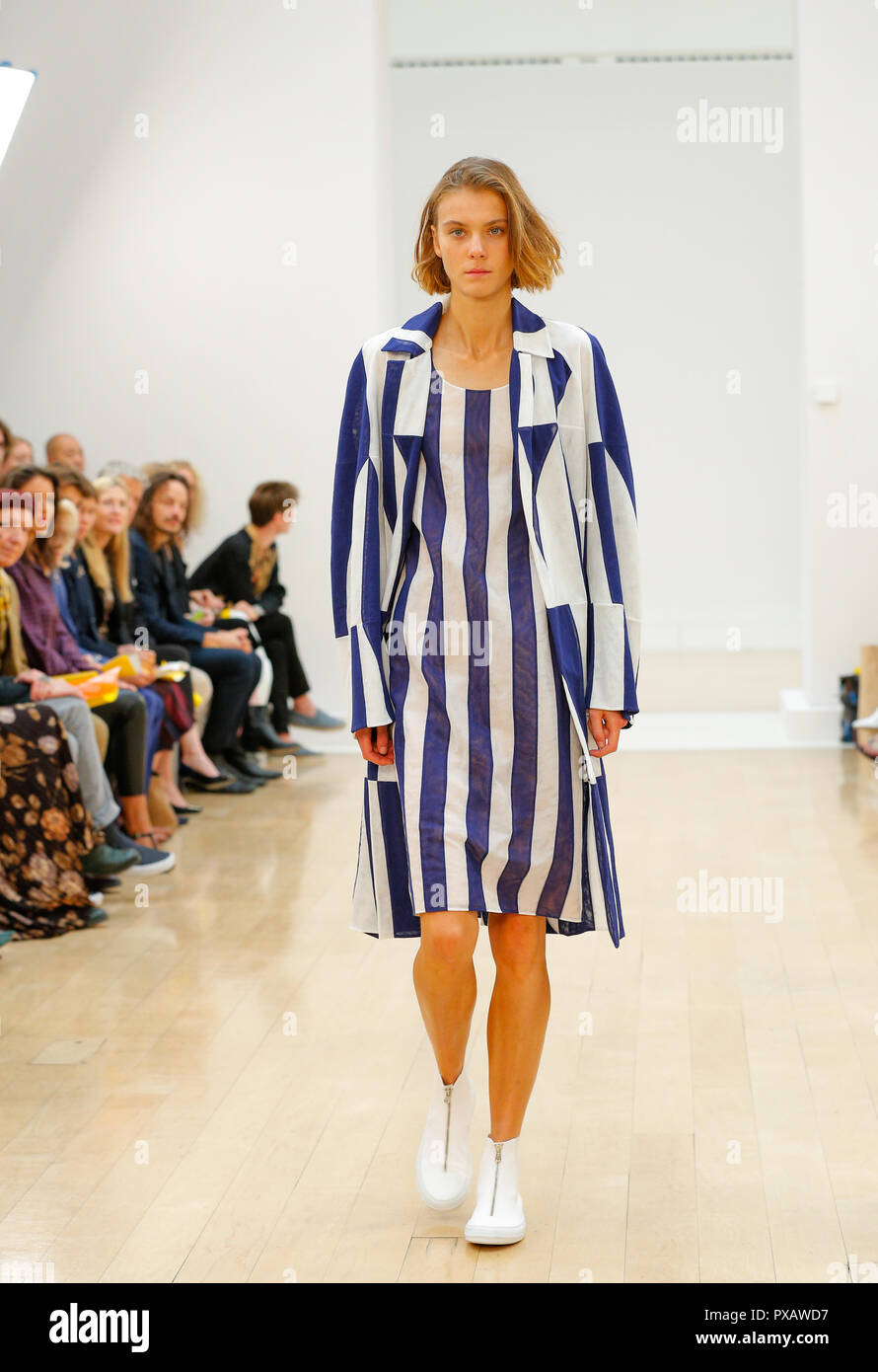 Jesper Conran SS19 at London Fashion Week presented a catwalk with colorful  styles and stripy dresses and patterned dresses and styles with matching  Stock Photo - Alamy