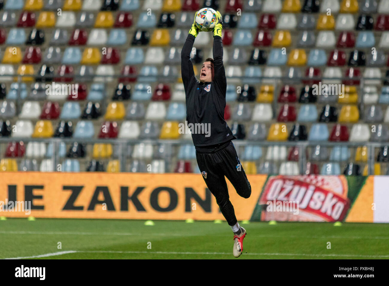 Livaković’s Record-Breaking Night: How Croatia Stayed Alive Livaković’s Record-Breaking Night: How Croatia Stayed Alive