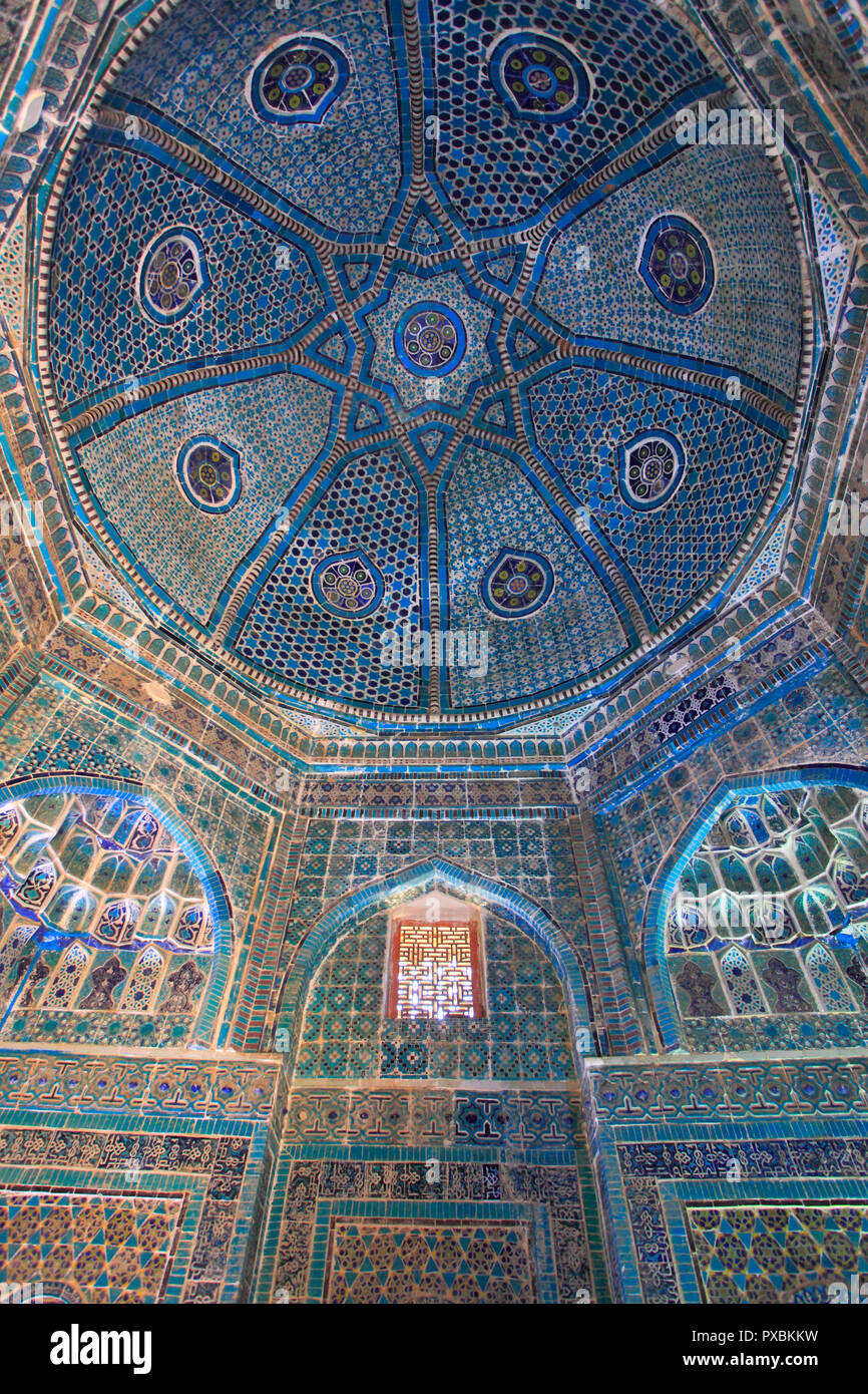 Uzbekistan, Samarkand, Shah-i-Zinda, necropolis, Shodi Mulk Oko Mausoleum, interior, Stock Photo