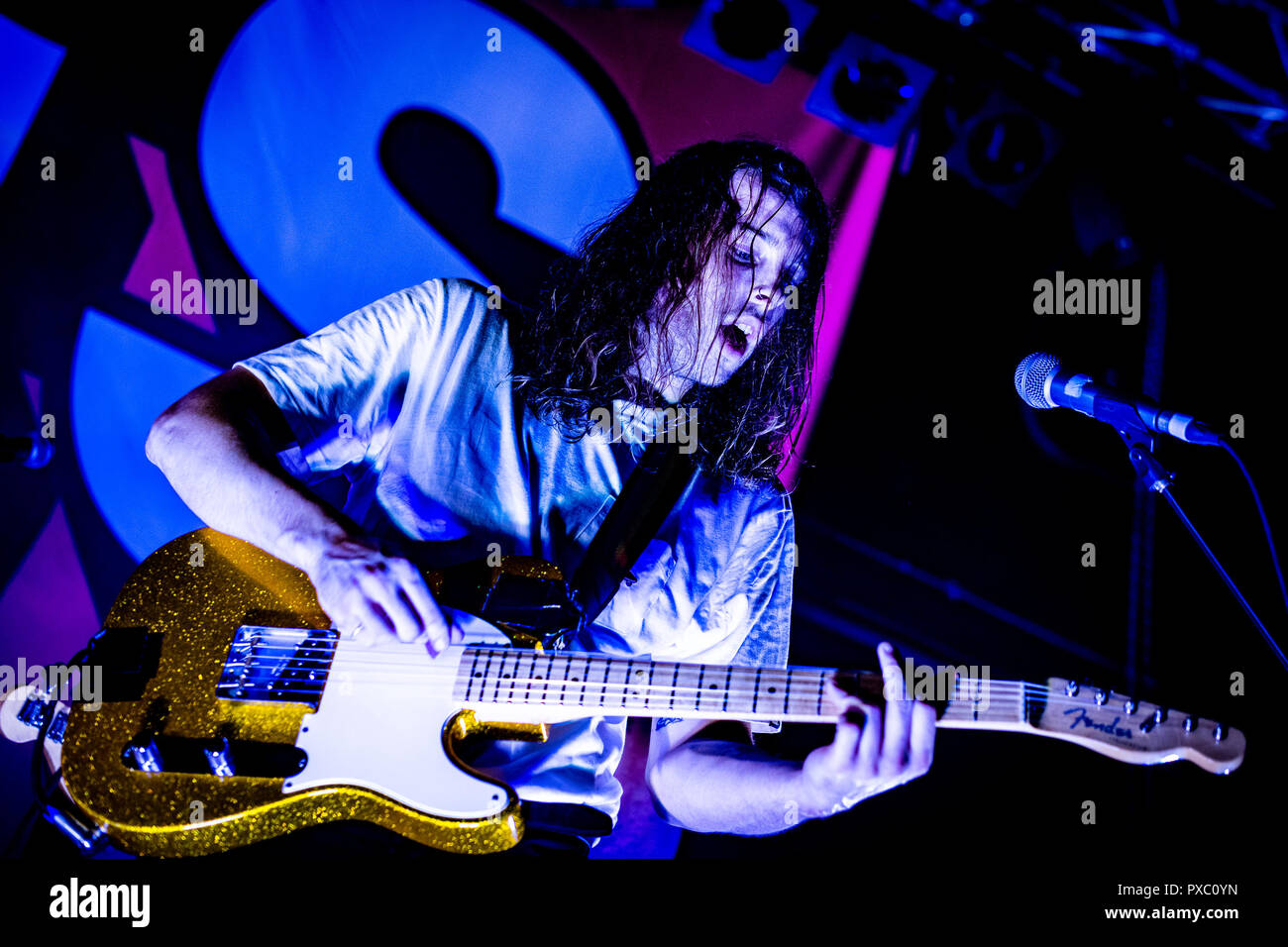 Q Magazine High Resolution Stock Photography And Images Alamy