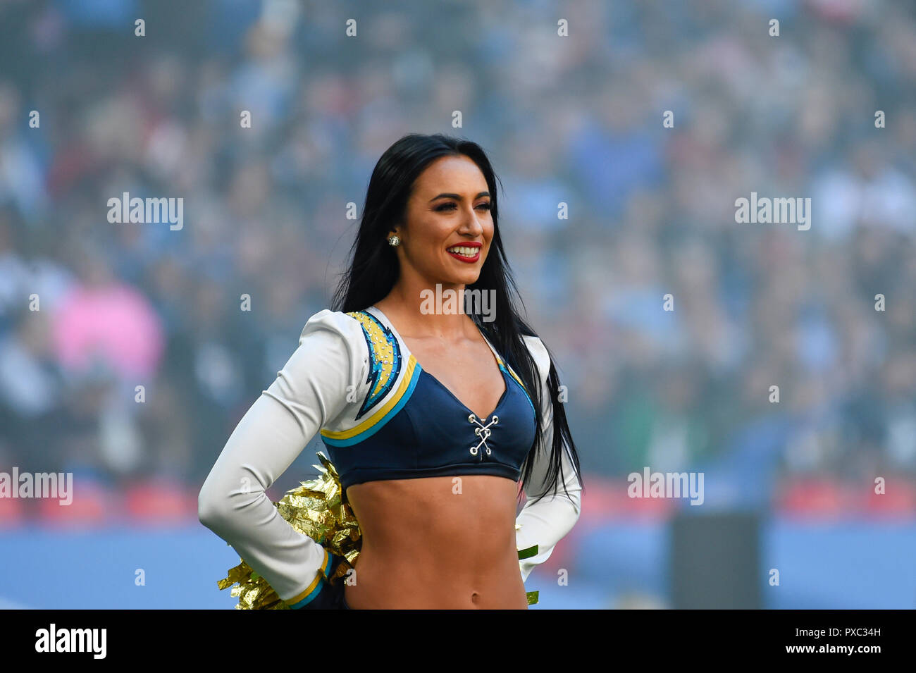 London, UK.  21 October 2018. Chargers cheerleaders at the Tennessee Titans at Los Angeles Chargers NFL game at Wembley Stadium, the second of the NFL London 2018 games.  Credit: Stephen Chung / Alamy Live News Stock Photo