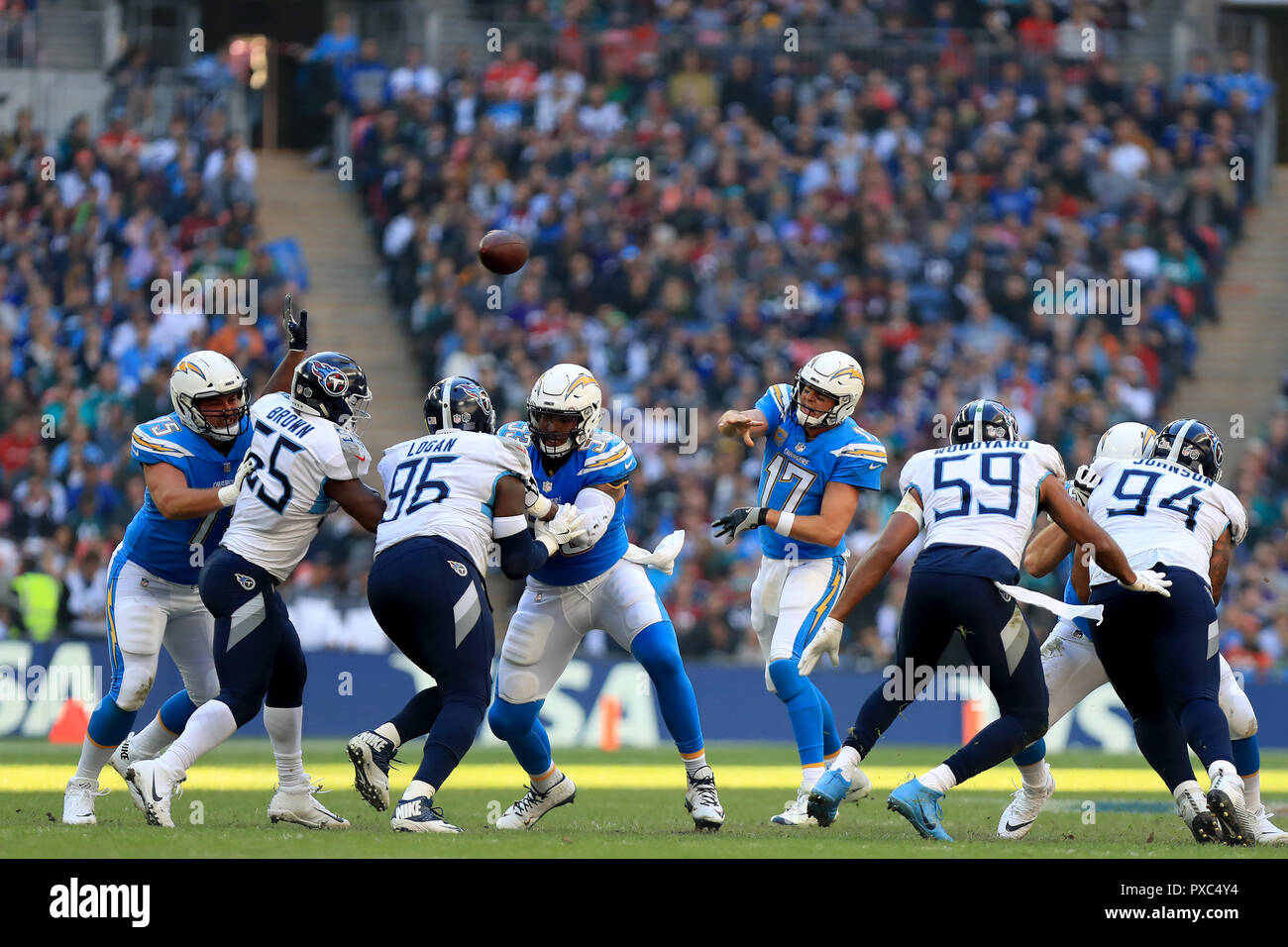 Wembley Stadium, London, UK. 21st Oct, 2018. NFL in London, game two, Tennessee Titans versus Los Angeles Chargers; Philip Rivers of the Los Angeles Chargers throws a pass Credit: Action Plus Sports/Alamy Live News Stock Photo