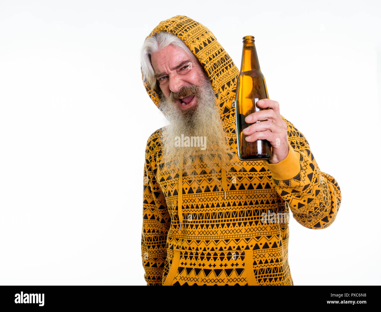 Drunk old man hi-res stock photography and images - Alamy