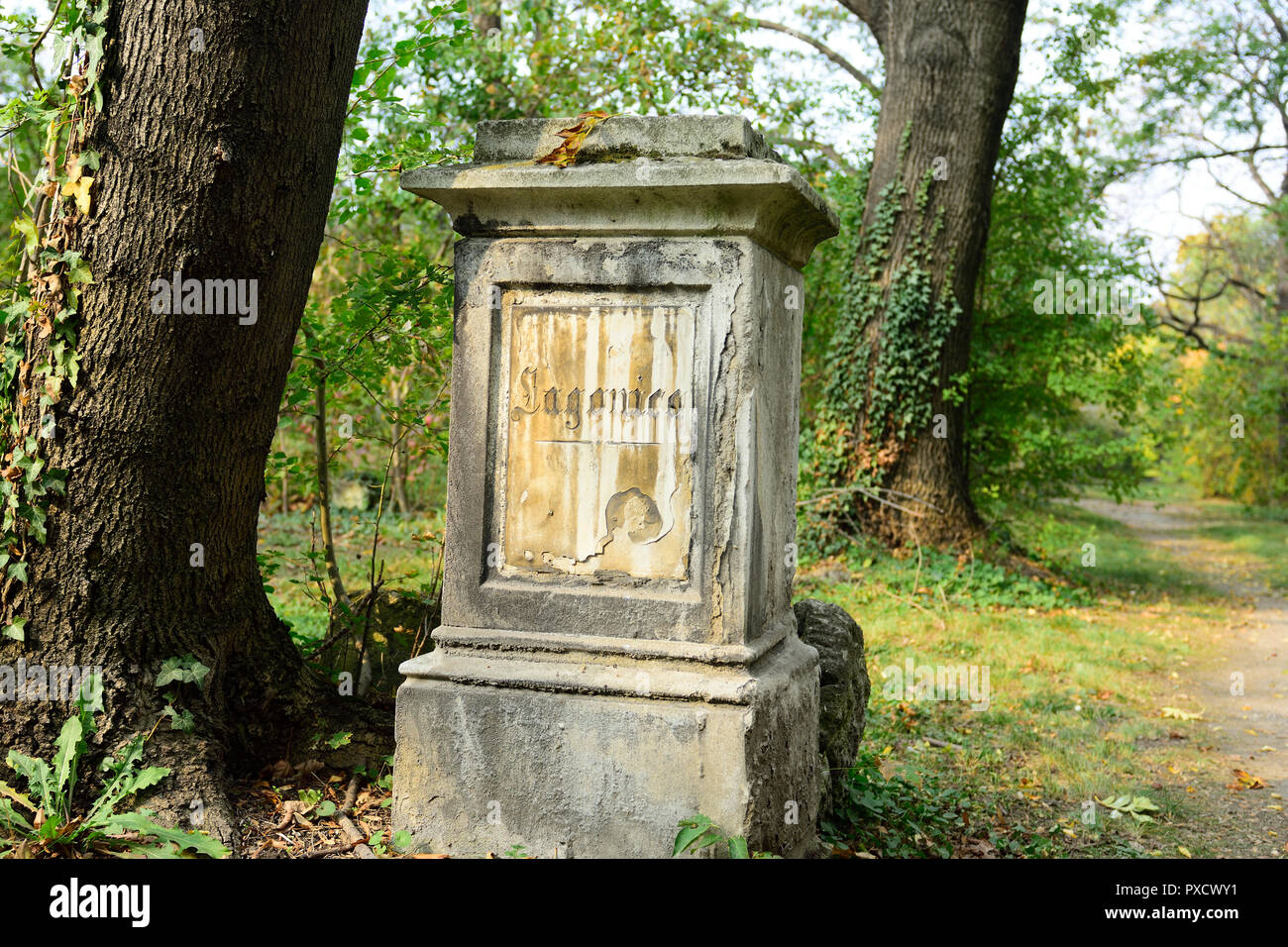 Vienna, Austria, Sankt Marxer Friedhofspark. As 'Communal cemetery' the area was occupied from 1784 to 1874. Oldest preserved cemetery in Vienna Stock Photo