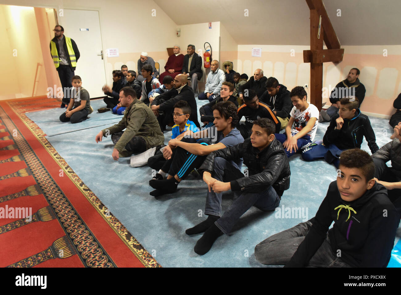 November 15 2015 Paris France Muslim Worshippers Listen As The Imam Of The Luce Mosque Receives