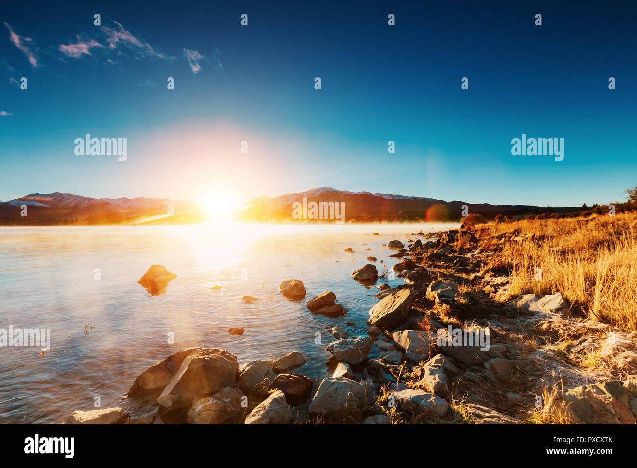 Sunrise at Lake Tekapo, South Island, New Zealand Stock Photo - Alamy