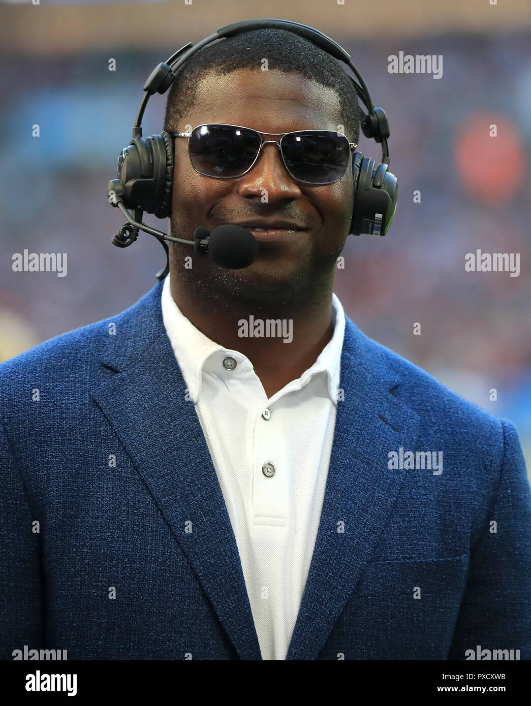 Hall of Fame LA Charger LaDainian Tomlinson during the International Series NFL match at Wembley Stadium, London. PRESS ASSOCIATION Photo. Picture date: Sunday October 21, 2018. See PA story GRIDIRON London. Photo credit should read: Simon Cooper/PA Wire. RESTRICTIONS: News and Editorial use only. Commercial/Non-Editorial use requires prior written permission from the NFL. Digital use subject to reasonable number restriction and no video simulation of game. Stock Photo
