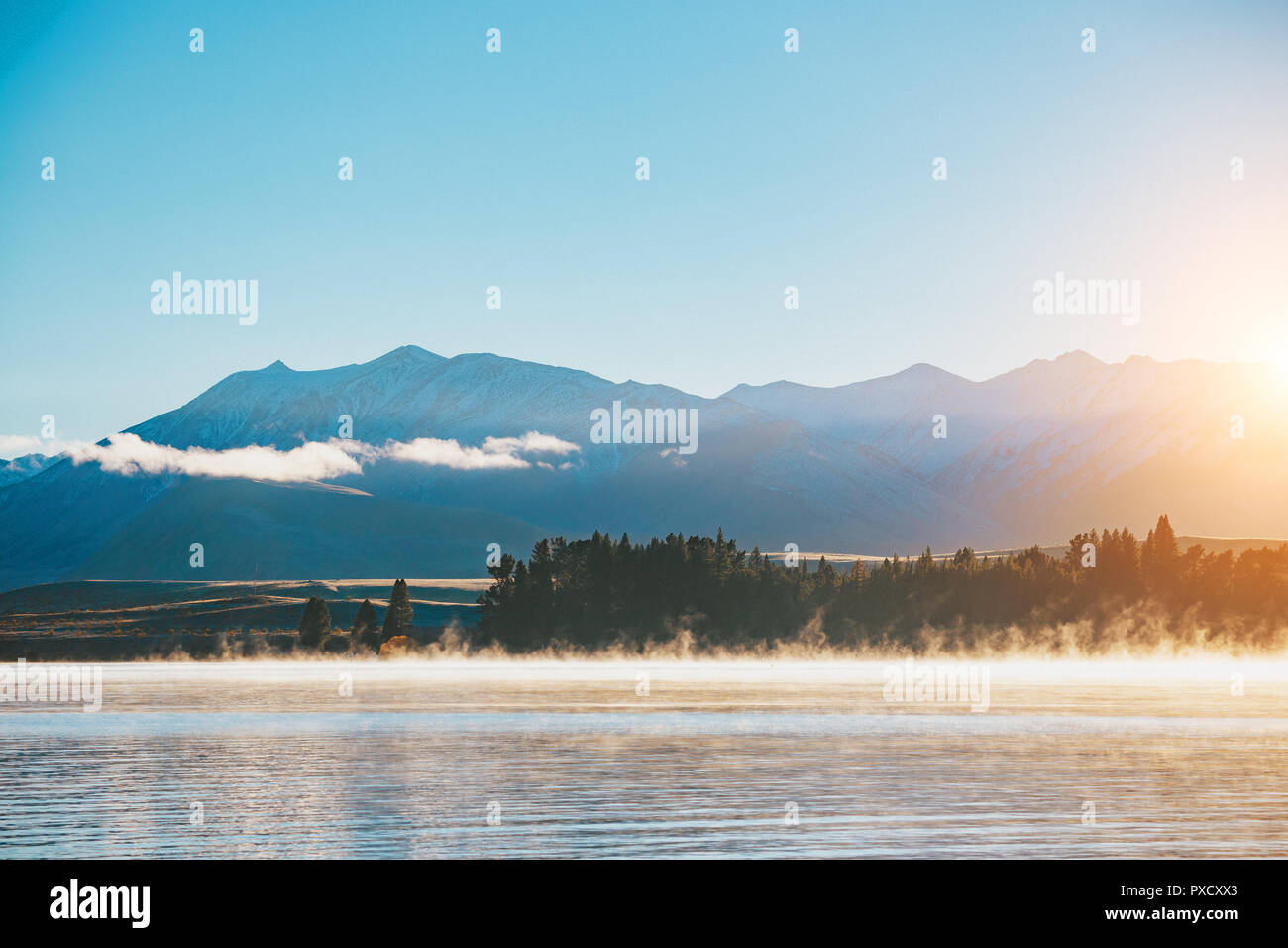 Sunrise at Lake Tekapo, South Island, New Zealand Stock Photo - Alamy