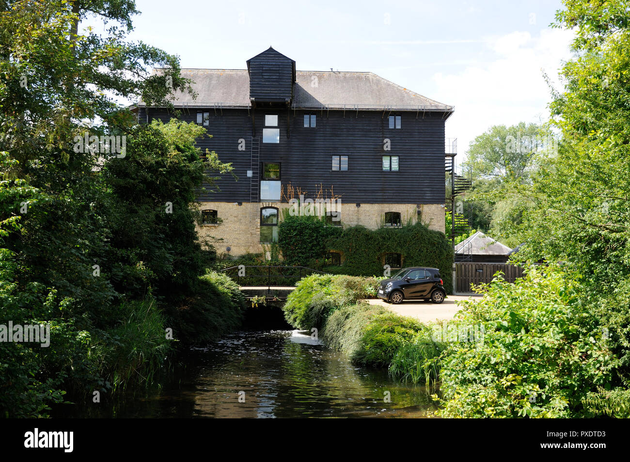 Lemsford Mill, Lemsford, Hertfordshire, is a beautiful weather boarded water mill which is now home to Ramblers Worldwide Holidays Stock Photo