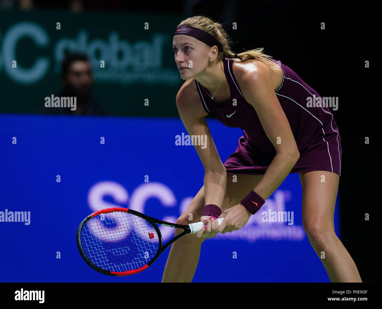 Kallang, SINGAPORE. 21st Oct, 2018. Petra Kvitova of the Czech Republic in  acton during her first match at the 2018 WTA Finals tennis tournament  Credit: AFP7/ZUMA Wire/Alamy Live News Stock Photo -