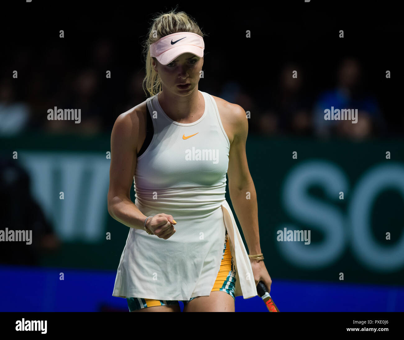 Kallang, SINGAPORE. 21st Oct, 2018. Elina Svitolina of the Ukraine in acton  during her first match at the 2018 WTA Finals tennis tournament Credit:  AFP7/ZUMA Wire/Alamy Live News Stock Photo - Alamy