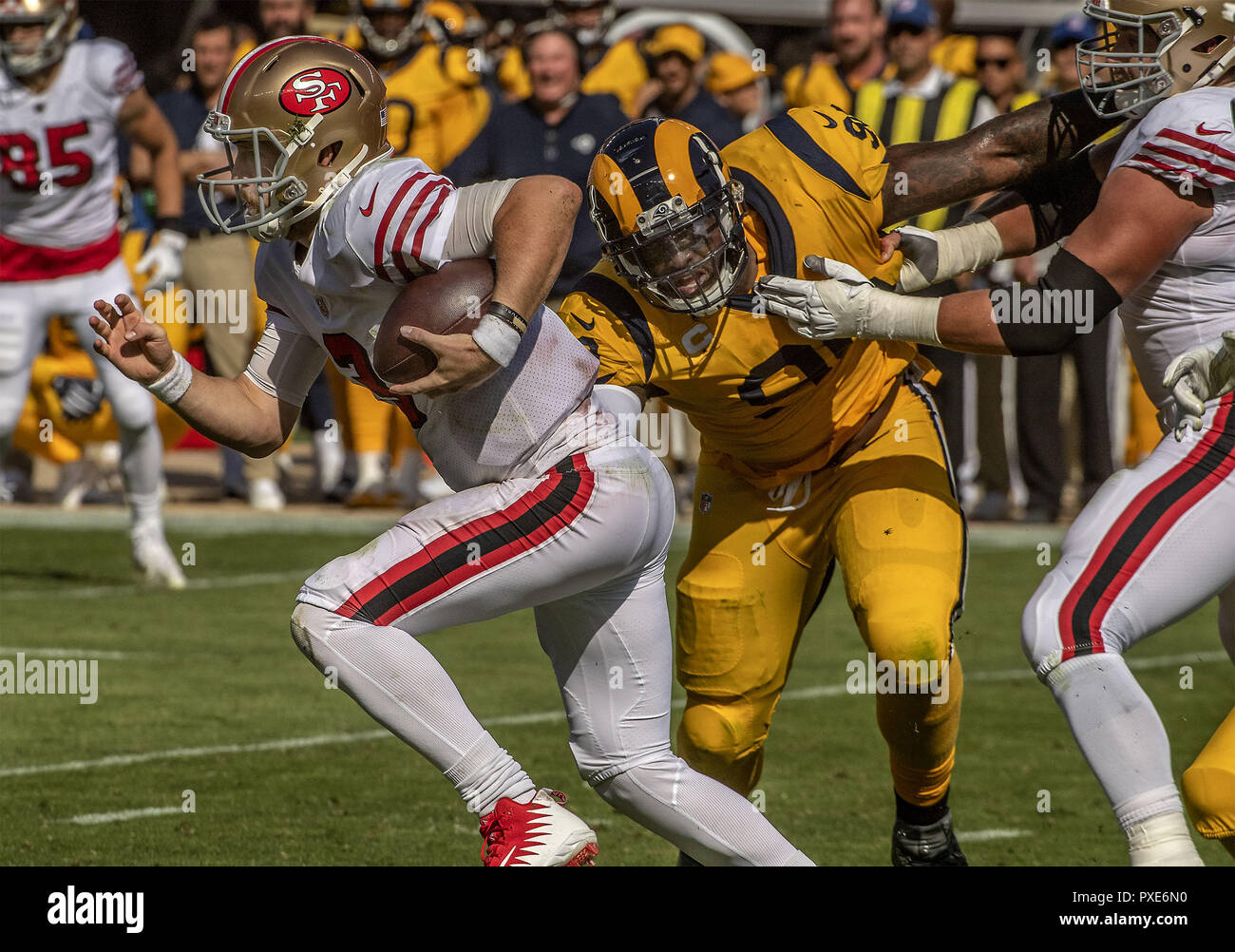 Photo: Rams Leonard Floyd tackles 49ers quarterback Jimmy Garoppolo at SoFi  Stadium - LAP2022103003 