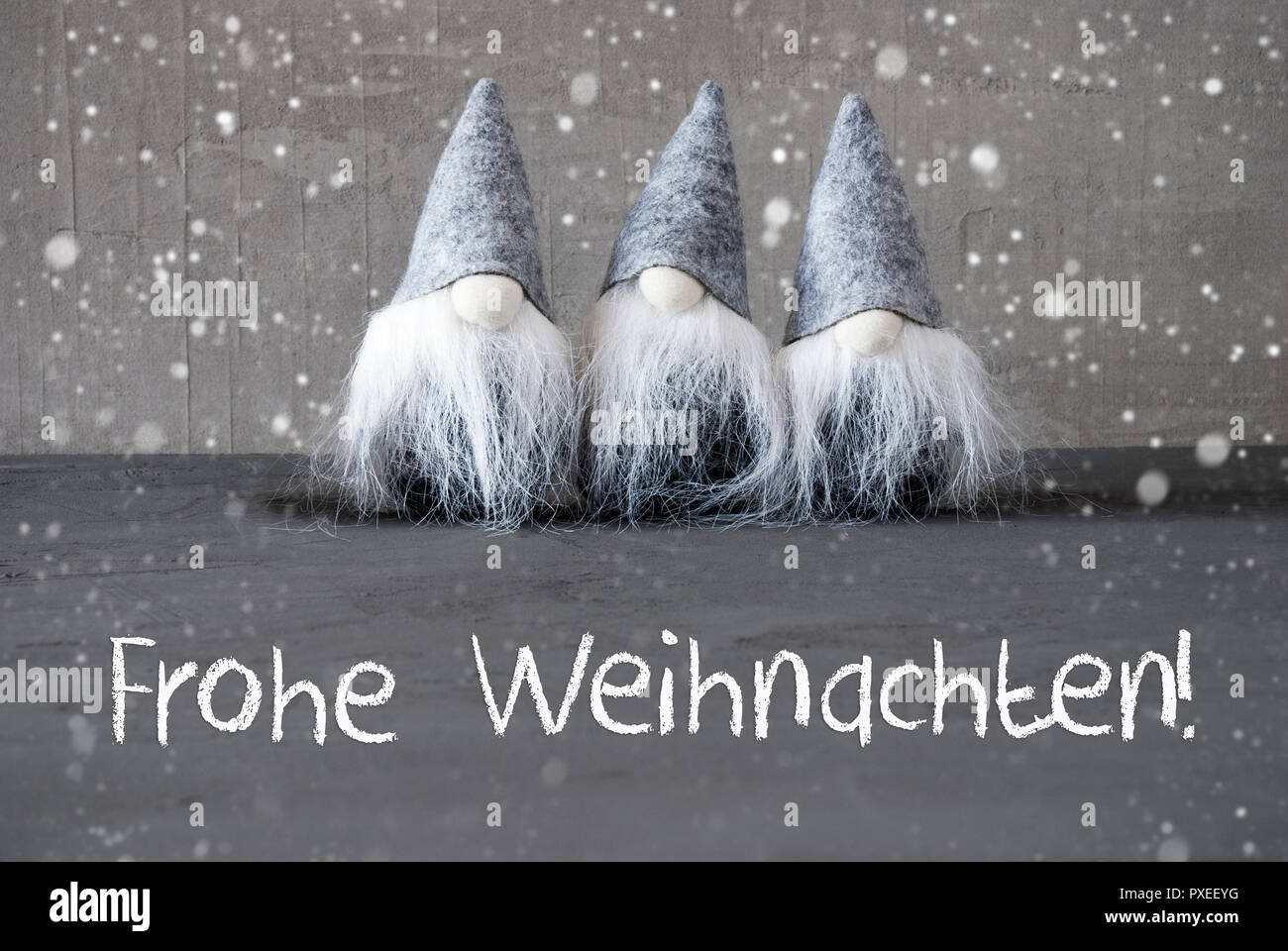 Gnomes, Cement, Frohe Weihnachten Means Merry Christmas Stock Photo