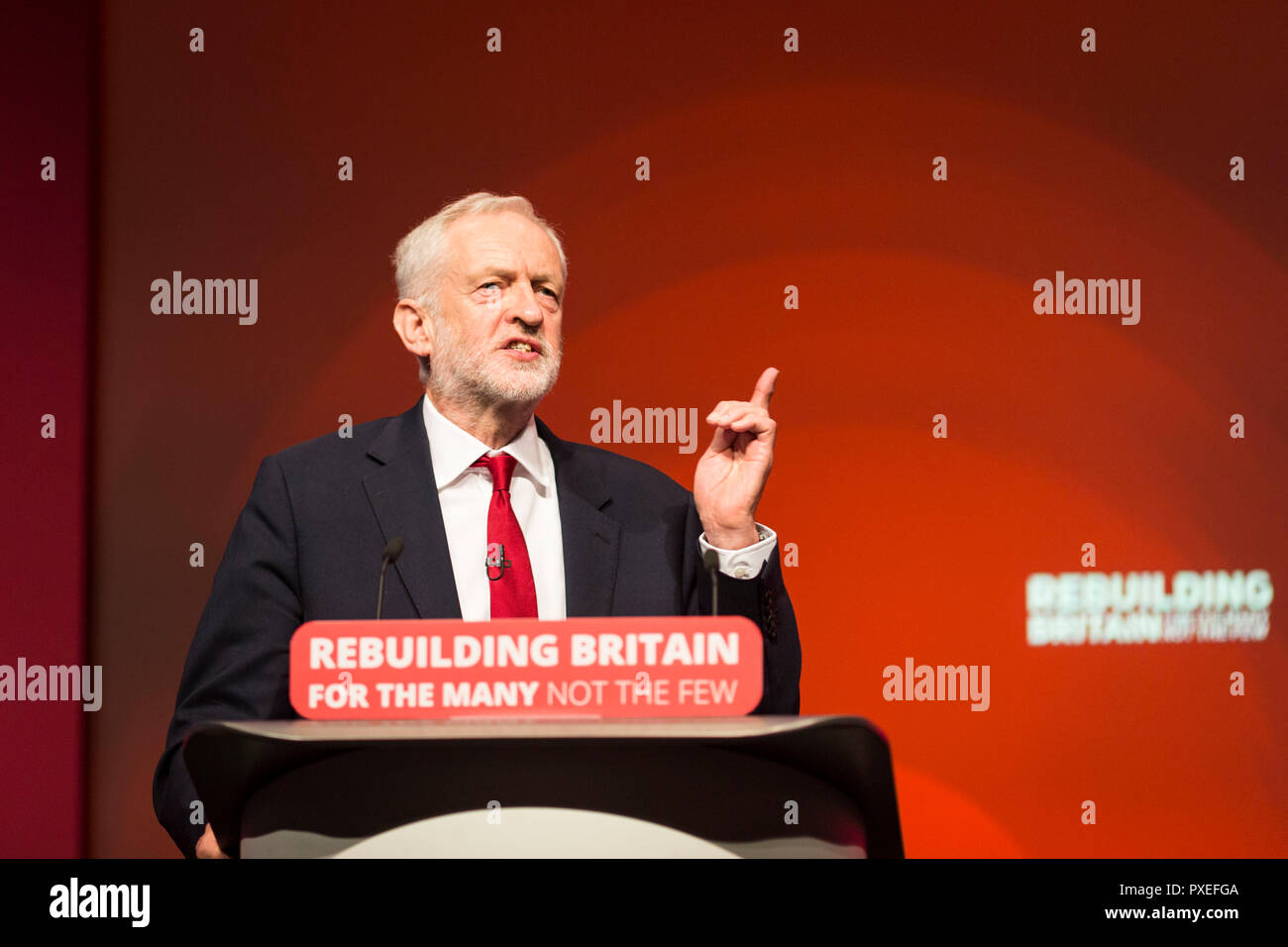 © Chris Bull. 26/9/18   LIVERPOOL   , UK.   The Labour Party Conference today (WEDNESDAY 26th Septeber 2018).  Leader of the Labour Party Jeremy Corbyn's speech.     Photo credit: CHRIS BULL Stock Photo