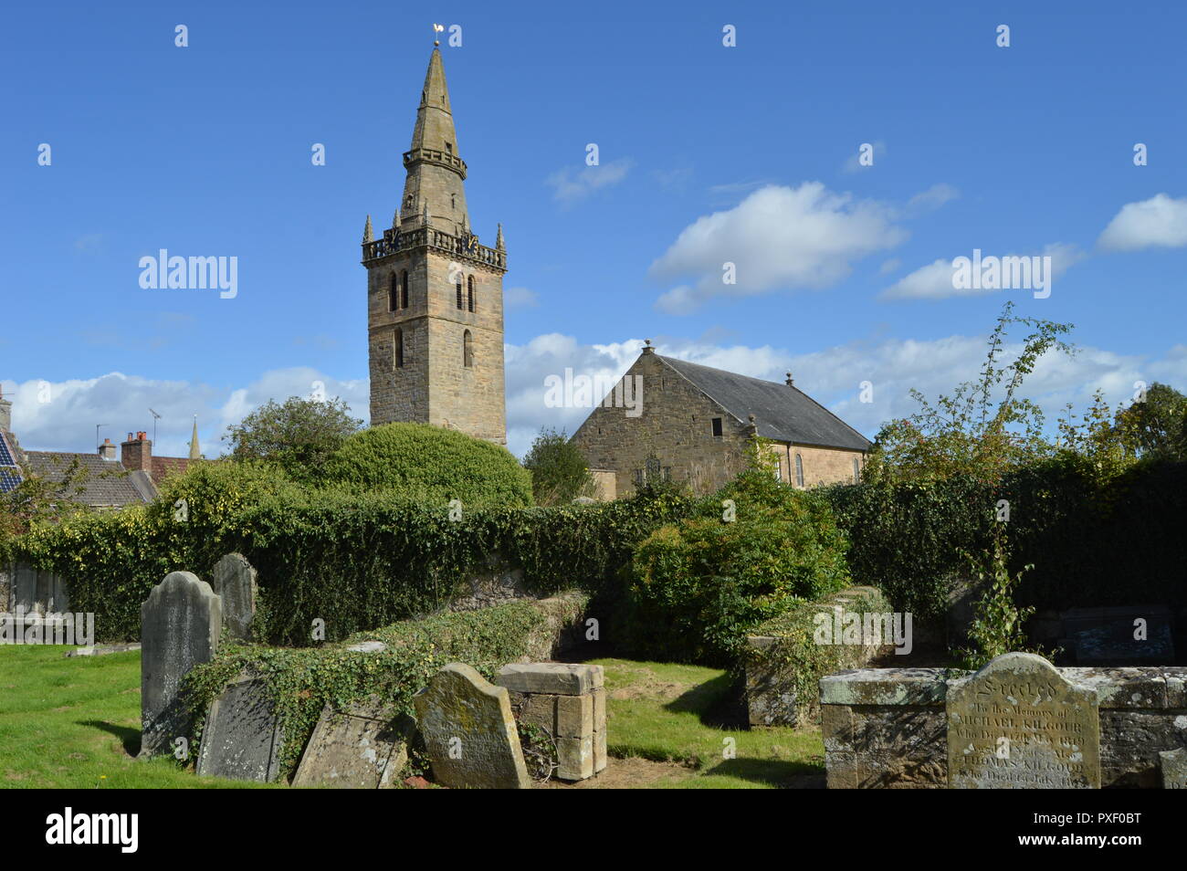 Cupar Old Parish Church, with early 15th century tower and spire of 1620 Stock Photo