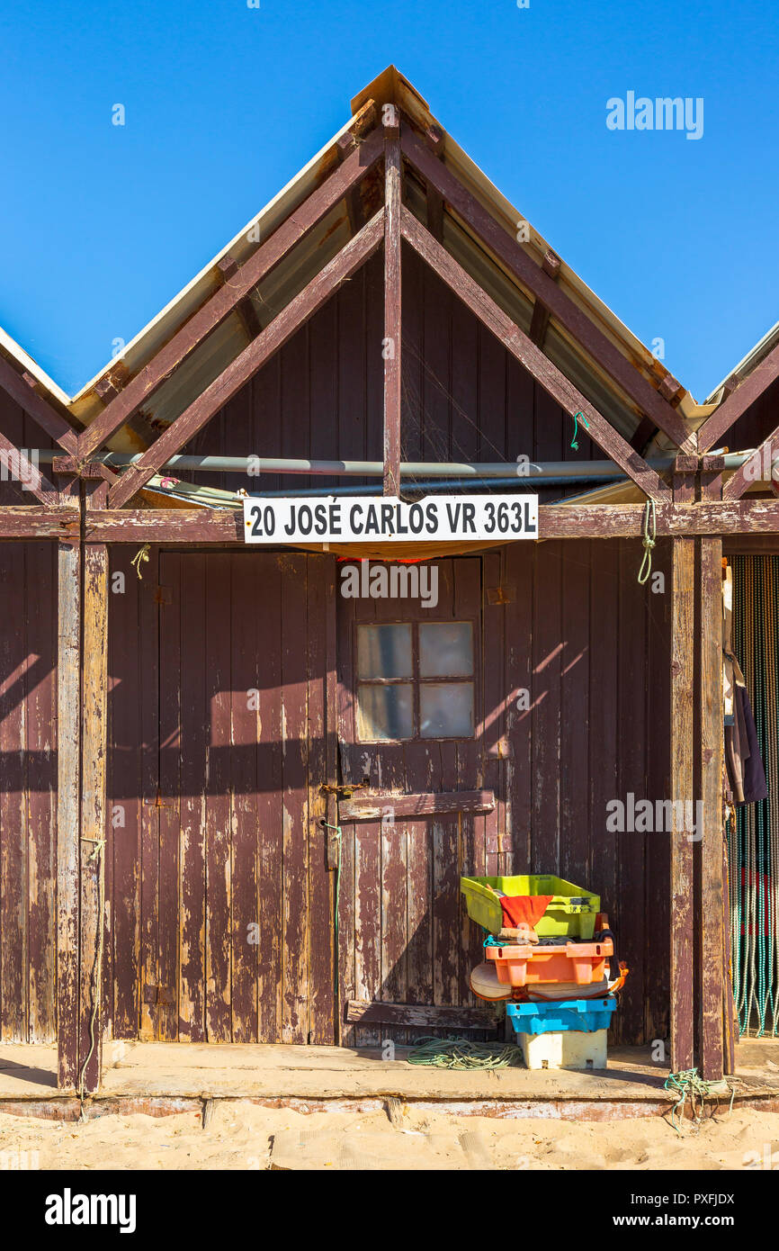 Timber shed sheds hi-res stock photography and images - Alamy