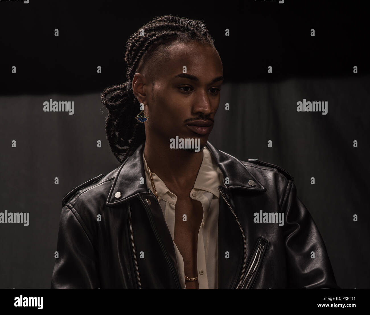 Images of african model hi-res stock photography and images - Alamy