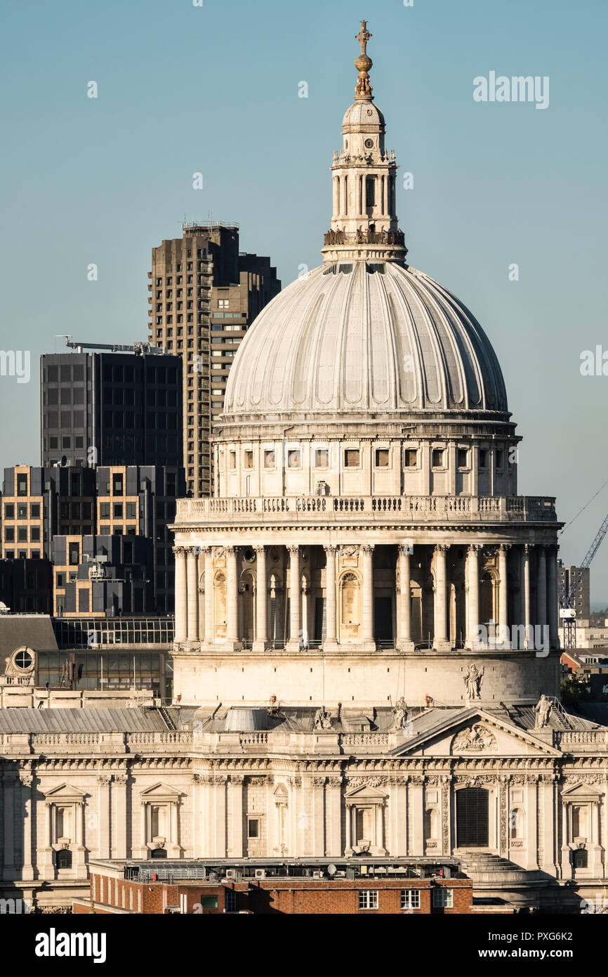 Golden gallery st pauls cathedral hires stock photography and images Alamy