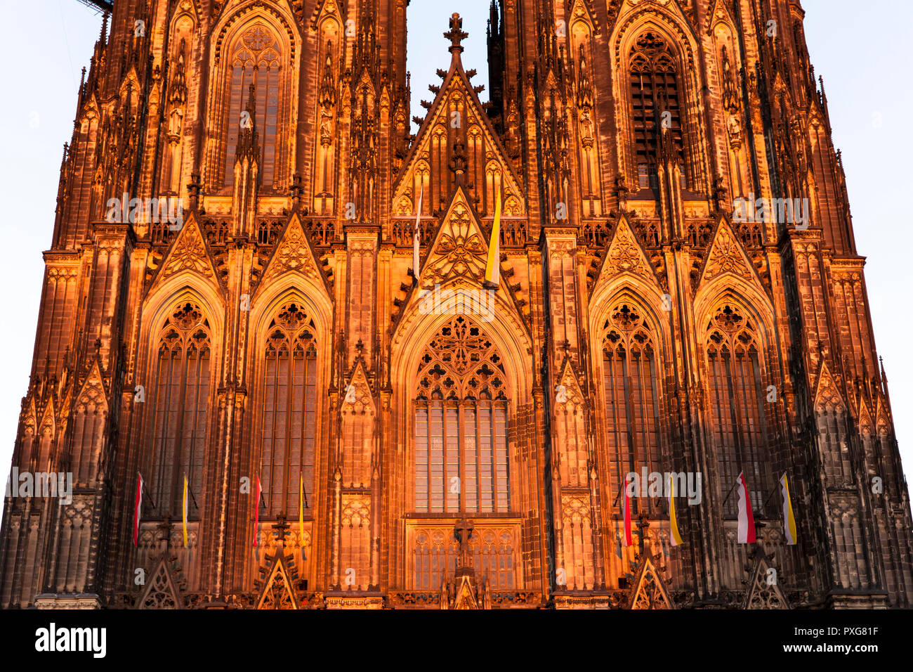 the west facade of the cathedral, Cologne, Germany. die Westfassade des ...