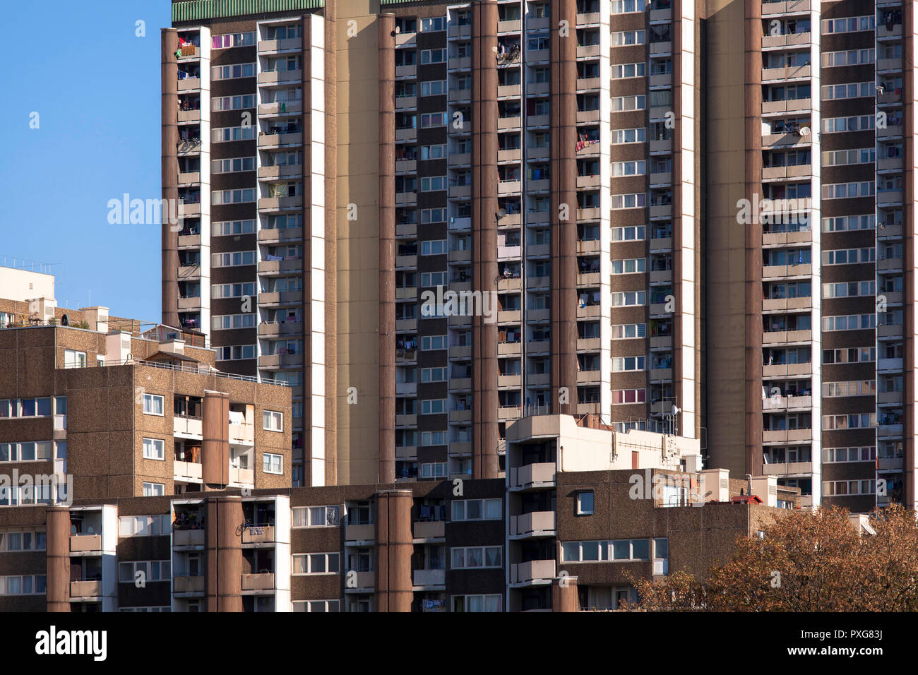 highrise complex Auf dem Koelnberg in the district Meschenich, Cologne, Germany