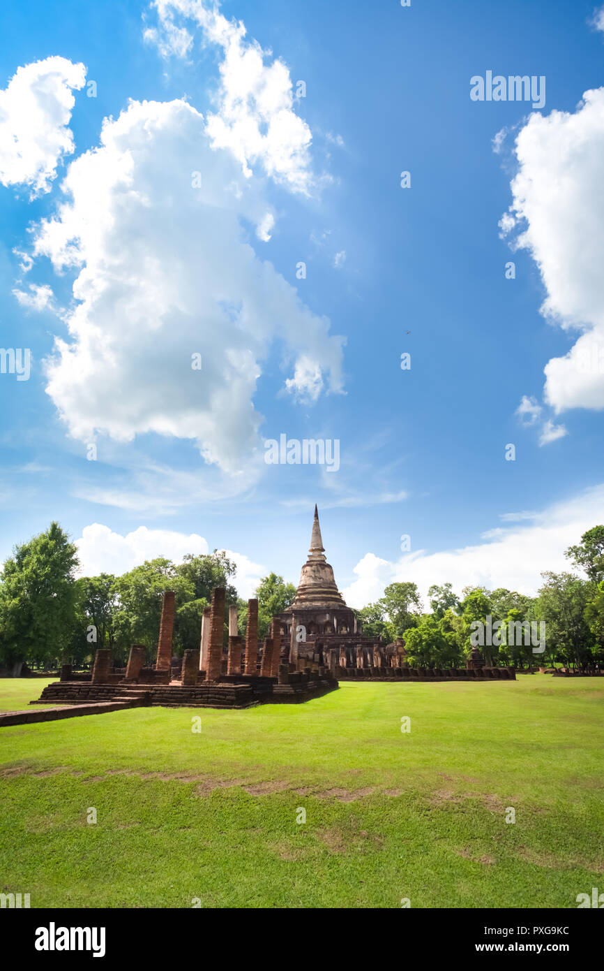 UNESCO World Heritage site Wat Chang Lom in Si Satchanalai Historical Park, Sukhothai, Thailand. Stock Photo