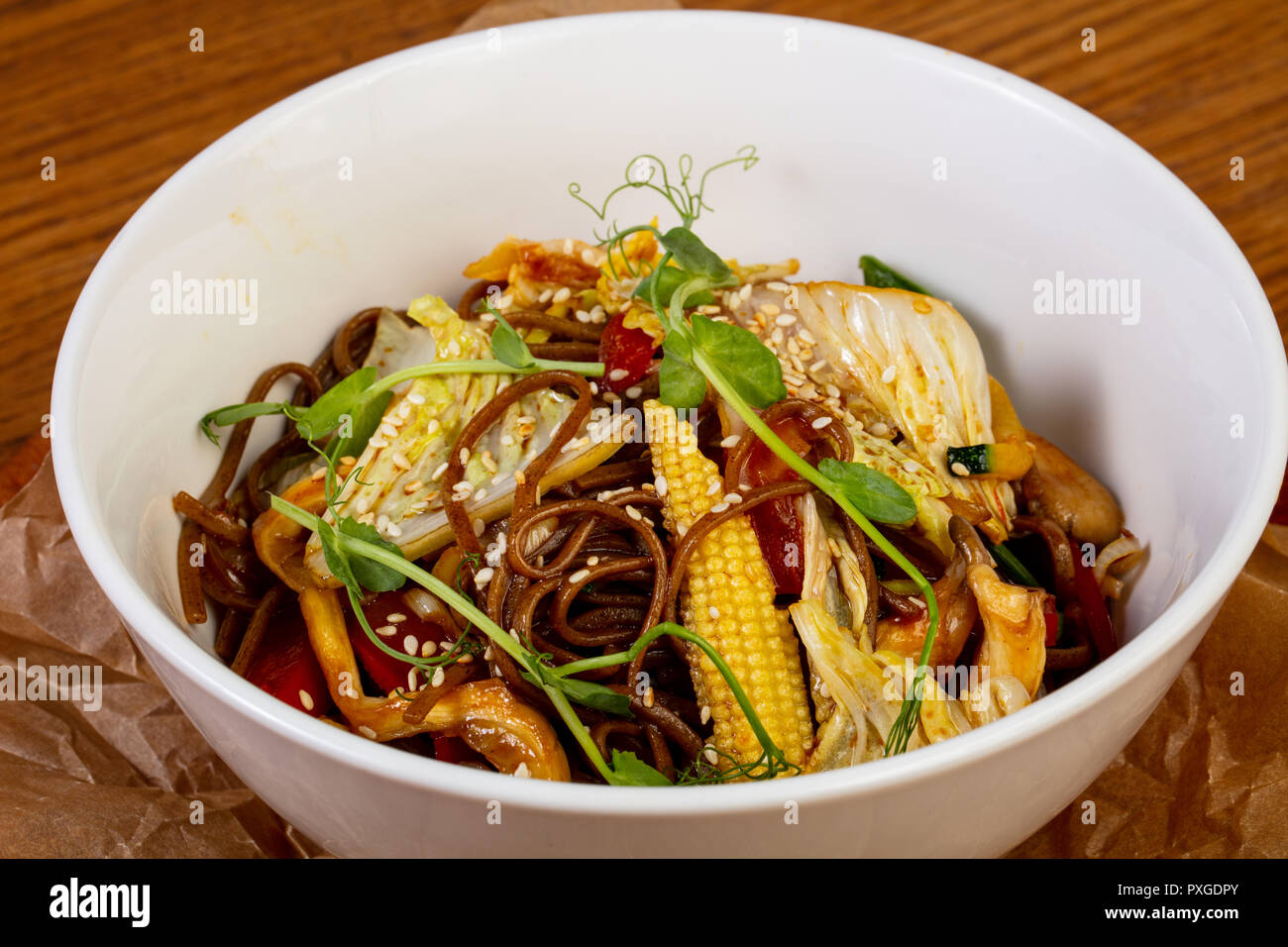 Vegan Soba noodle with vegetables Stock Photo - Alamy