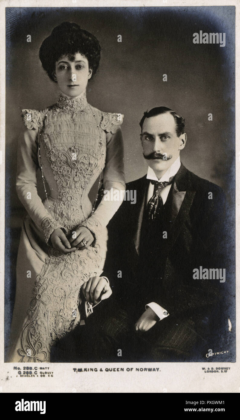 Haakon VII King of Norway (1872-1957) (reigned 1905-57), formerly Prince Charles of Denmark, with his wife Maud of Wales (1869-1938).     Date: circa 1905 Stock Photo