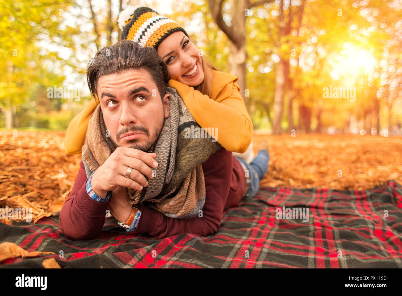 Two leaves on top of each other hi-res stock photography and images - Alamy