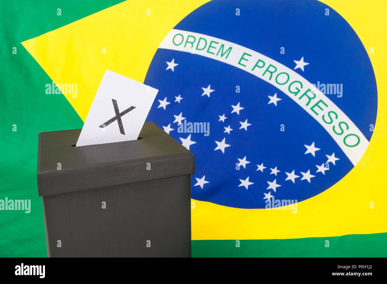 Black ballot box with Brazilian flag - conceptual for 2018 Brazilian presidential elections. Stock Photo