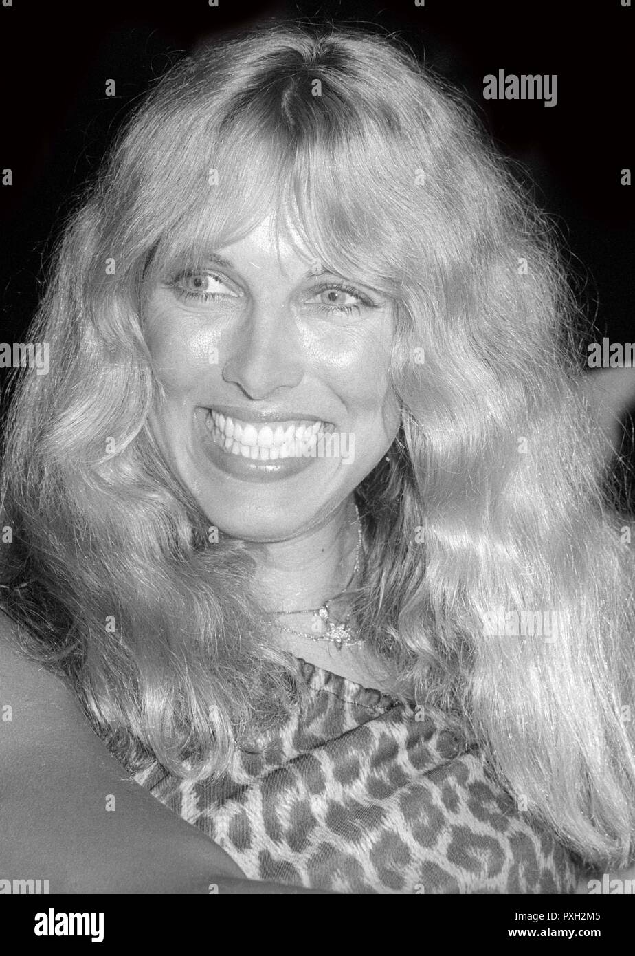 Alana Stewart Stock Photos & Alana Stewart Stock Images - Alamy