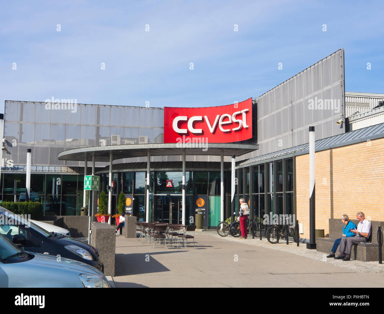 CCVest shopping centre in Lysaker Oslo Norway, entrance doors to a  multitude of shops Stock Photo - Alamy