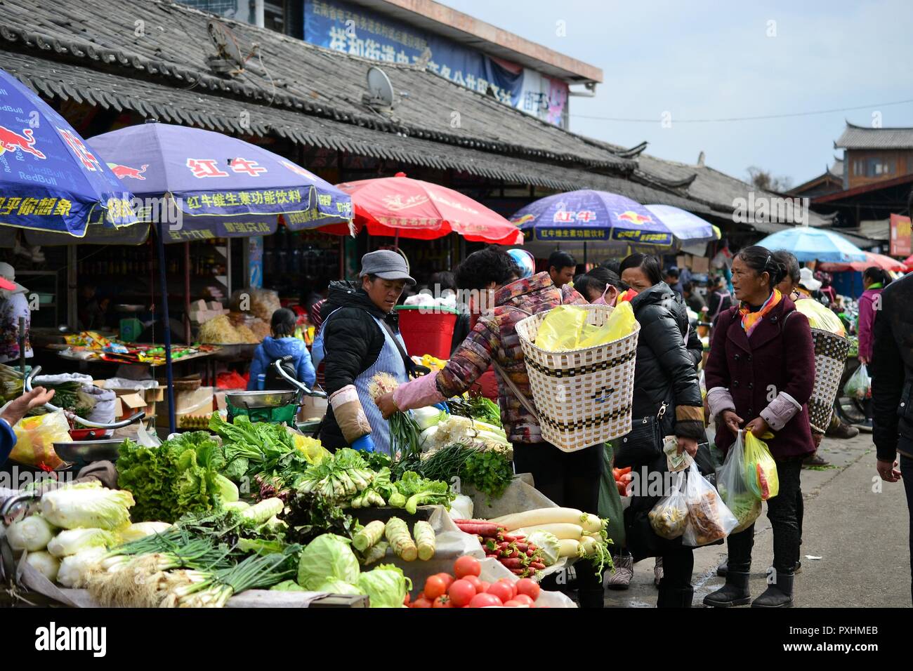 Zhongyi Market Shichang, in Lijiang Old town, traditional chinese